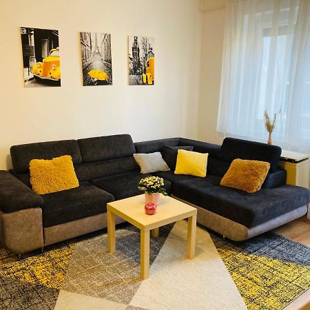 Origo Apartman 에게르 외부 사진